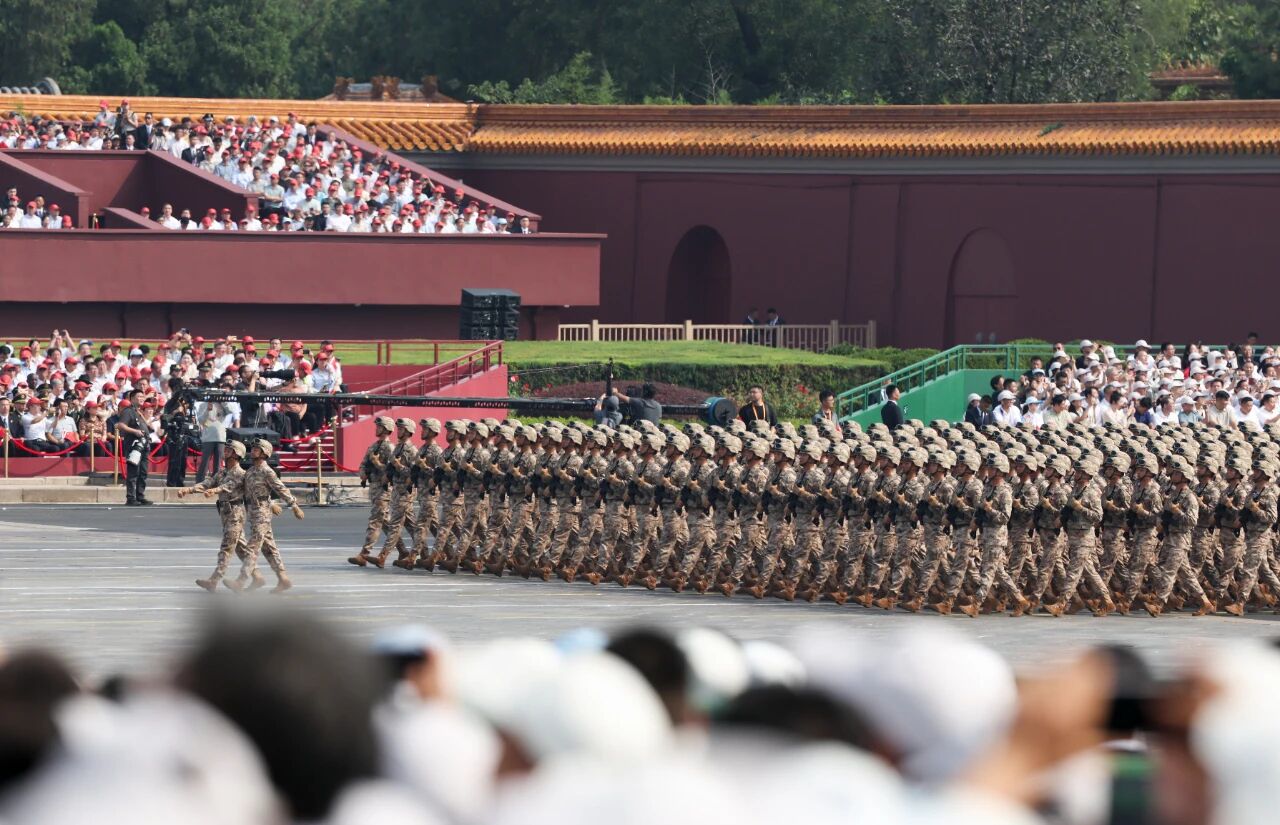 紀念抗戰(zhàn)勝利80周年 | 求特“閱兵織帶”，歷次見證歷史！